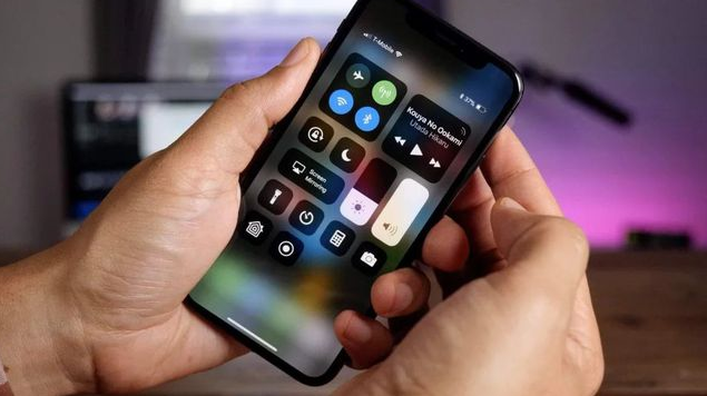 东城街道苹果手机维修分享iPhone 12信号差怎么办 